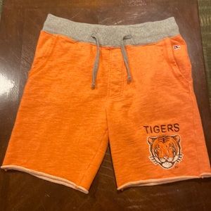 ac tigers shorts size small